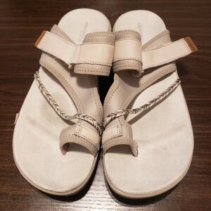 Merrell Tan and Cream Sandals